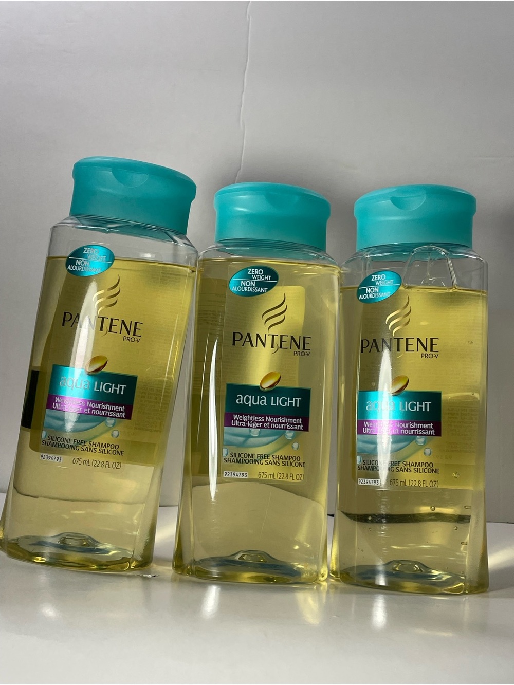 Pantene Pro-V AQUA LIGHT Lightweight Shampoo 675 ml 22.8oz lot of 3